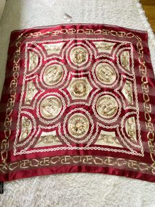 vintage Chic Chain Print Scarf