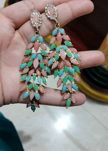 Sparkling Leaf Design Dangle Earrings
