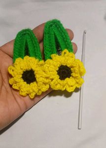sunflower crochet hair clip