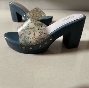 Embellished Pointed Toe Heels