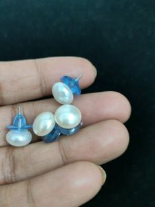 Pearl Studs