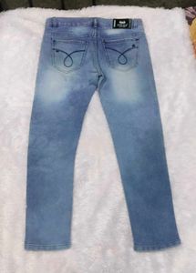 ✅Stylish Light Wash Denim Jeans✅