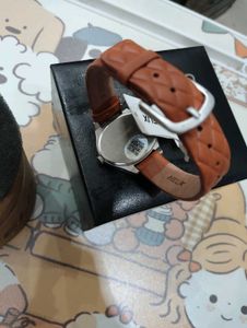 Stylish Silver &amp; Brown Wrist Watch