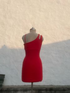 Chic Red One-Shoulder Mini Dress