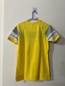Stylish Yellow Graphic T-Shirt