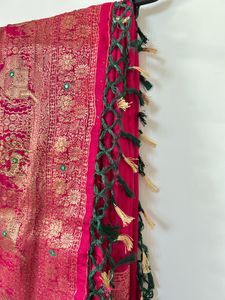 Elegant Pink Banarasi Silk Saree with Blouse Piece
