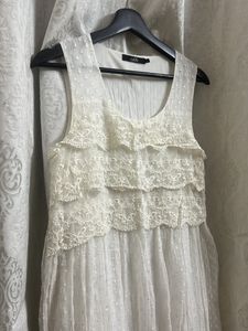 Cute white dress For Sale (No bargain)