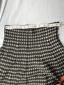 Houndstooth Mini Skirt