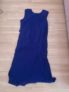 Blue Pleated Sleeveless Dress