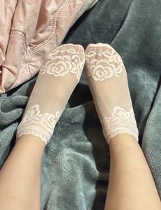 lace ankle socks