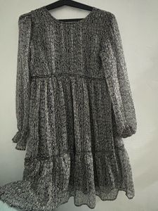 tiered long-sleeve midi dress
