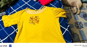 Yellow Graphic Print T-Shirt