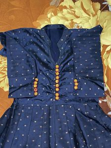 Elegant Navy Blue Kurta Set