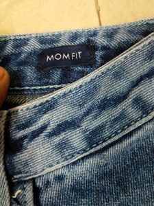 Stylish Blue Denim Jeans with Paint Splatter