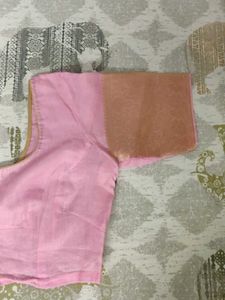Elegant Pink Saree with Golden Border🌸💕