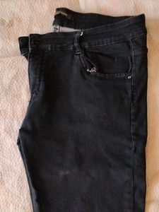 Dark Wash Skinny Jeans