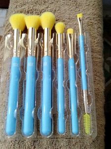 Oriflame  Make-Up Brush Set