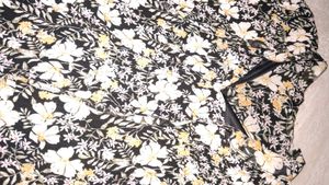 Floral Printed Chiffon Blouson Top - Long Sleeves