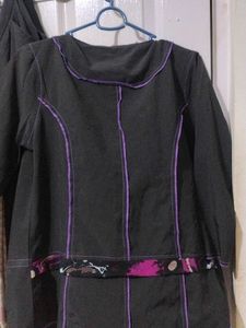 28.Stylish black vintage jacket