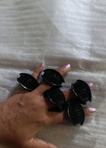 Black Clutchers