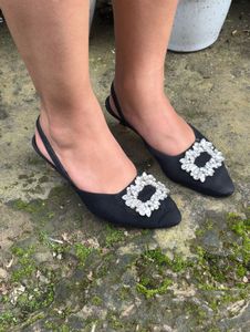 Stunning Fuchsia Slingback Heels with Embellishmen