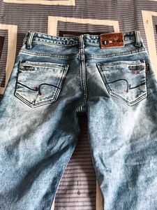 Boy Jeans
