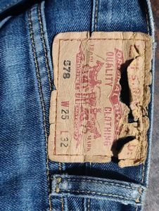 Levi's Vintage Y2K Low Waist Bootcut Jeans
