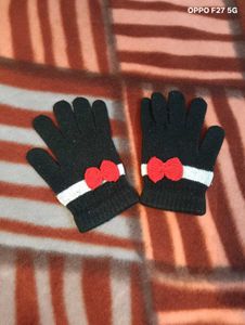 Cute Bow Accent Gloves