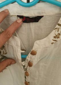 Elegant Floral Print Kurta