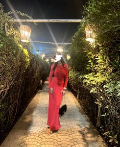 Elegant Red Evening Gown 👠💋❤️🍒💌🫀🌹🥀
