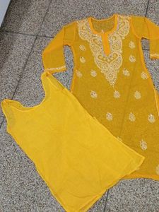 lukhnawi Yellow Embroidered Kurta