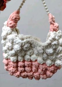 Chunky Knit Handbag with Pearl Strap