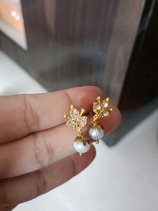 Elegant Pearl Drop Earrings