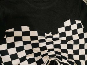 Black White Square Design Full Sleeve Top