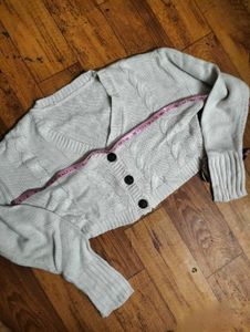Winter Cozy Cable Knit Cropped Cardigan
