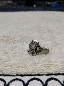 Unique Skull Design Ring