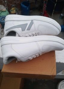 9 No Size Available In White Colour Shoes