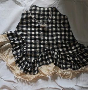 Chic Gingham Check Ruffled Top