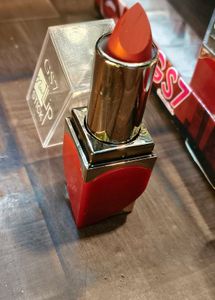 GS7 Heart-Shaped Lipstick