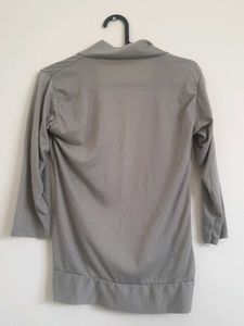 2 cardigans black and grey