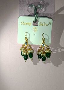Elegant Green Dangle Earrings