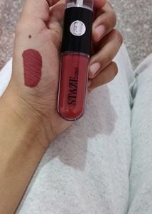 Staze 9to9 Gloss Lock liquid lipstick