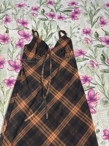 Chic Plaid Midi Dress