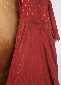 Elegant Red &amp; Gold Kurta