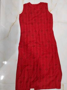 Red &amp; Black Printed Sleeveless Kurta