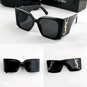 YSL Sunglass 👓