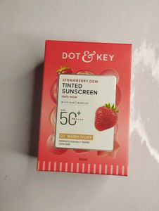 DOT & KEY Strawberry Tinted Sunscreen SPF 50+