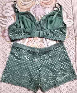 Women's Lace Bralette &amp; Panty Set