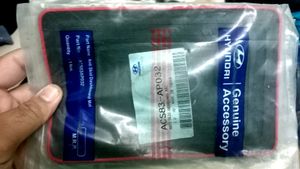 Hyundai Anti-Skid Dashboard Mat