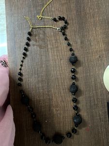 Elegant Black Beaded Necklace